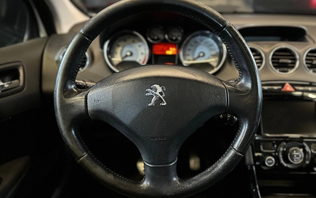 imagem-https://www.socarrao.com.br/sc-vehicle-images-prod/3235965/1786732538088-6_030849.jpg