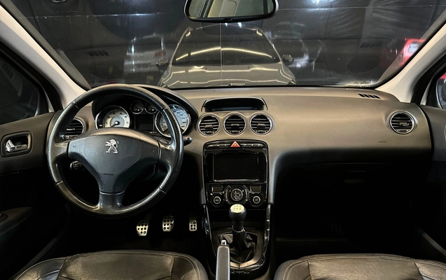imagem-https://www.socarrao.com.br/sc-vehicle-images-prod/3235965/1786732538091-8_030849.jpg