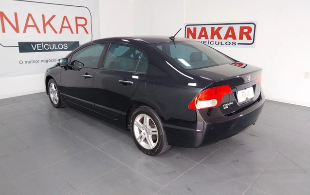 imagem-https://www.socarrao.com.br/sc-vehicle-images-prod/3236043/1787147412057-J5h14fehyDR8SAB8KlRGKYJ2kwU38WXf.jpg