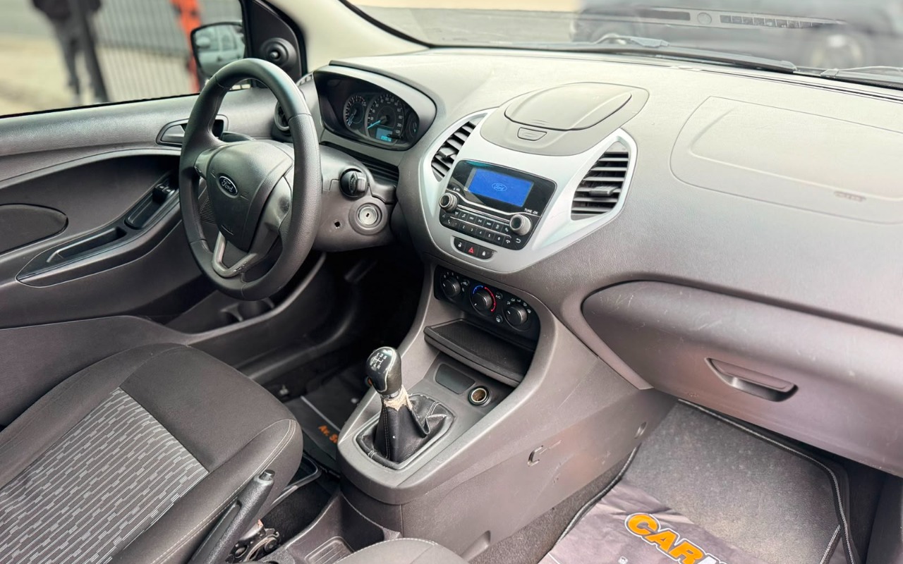 imagem-https://www.socarrao.com.br/sc-vehicle-images-prod/3236251/1786733173850-V2hhdHNBcHAgSW1hZ2UgMjAyNi0wOC0xNCBhdCAxNS4yMi4yMS5qcGVn.jpeg