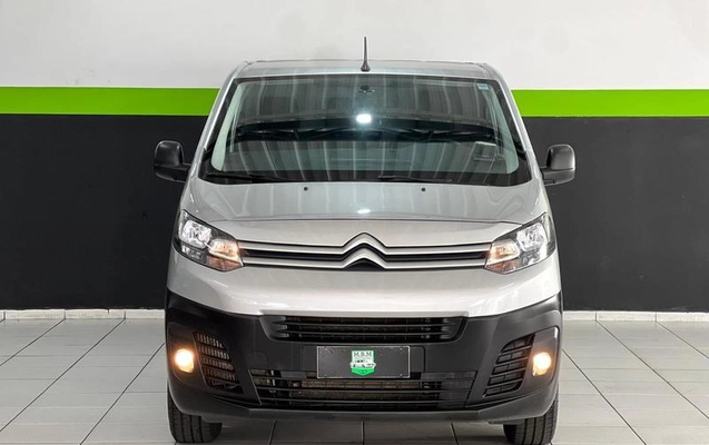 imagem-https://www.socarrao.com.br/sc-vehicle-images-prod/3236296/1788277013807-8381607_19_B_99eb6e1032.jpeg