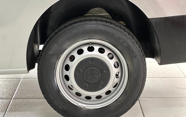 imagem-https://www.socarrao.com.br/sc-vehicle-images-prod/3236296/1788277013840-8381607_14_B_2b741f0810.jpeg
