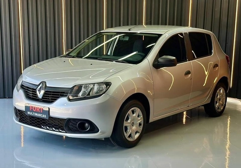 Renault Sandero 2018 Prata — foto 1 de 3