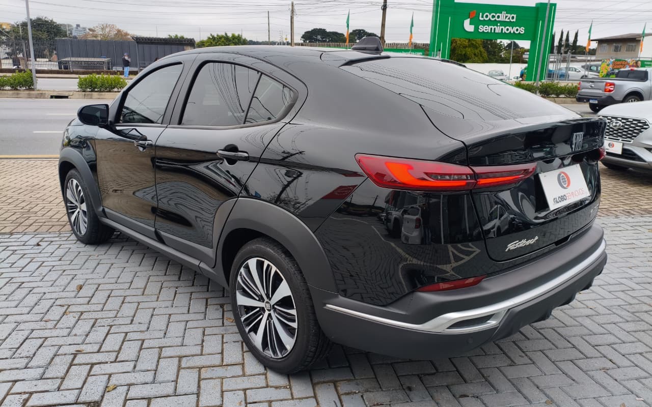 imagem-https://www.socarrao.com.br/sc-vehicle-images-prod/3236530/1786734036236-ZXggMDMuanBlZw.jpeg