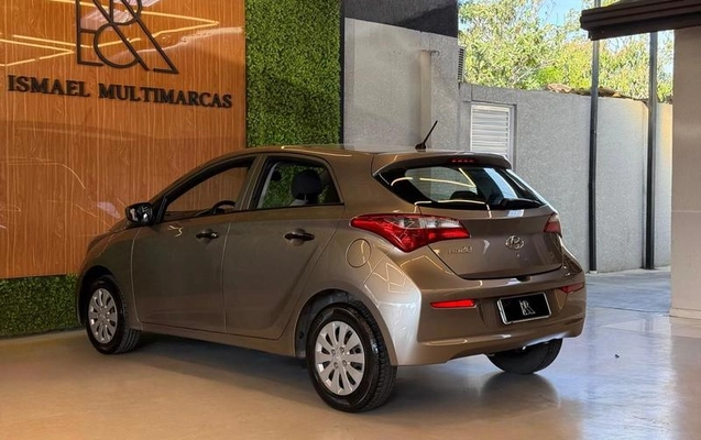 imagem-https://www.socarrao.com.br/sc-vehicle-images-prod/3236653/1789216972248-8361598_10_B_bdca8b76a0.jpeg