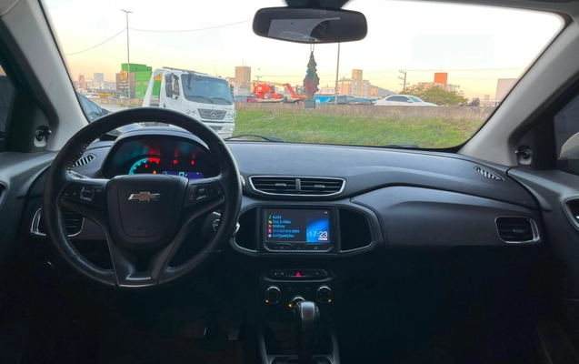 imagem-https://www.socarrao.com.br/sc-vehicle-images-prod/3236881/1786735060105-c61a9b89b415470c81506598b7a95e03_1784323599120.jpg