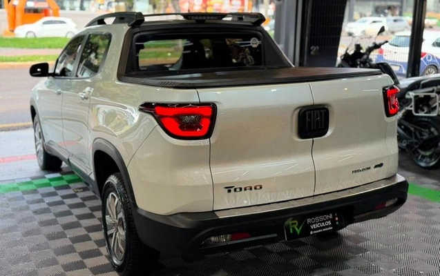 imagem-https://www.socarrao.com.br/sc-vehicle-images-prod/3236991/1789564247814-8378542_6_B_436d41b452.jpeg
