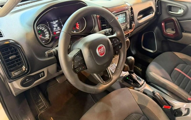 imagem-https://www.socarrao.com.br/sc-vehicle-images-prod/3236991/1789564247819-8378542_12_B_98f157fe30.jpeg
