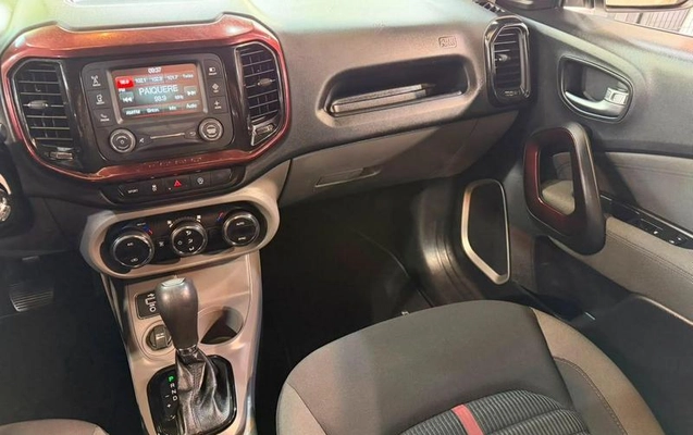imagem-https://www.socarrao.com.br/sc-vehicle-images-prod/3236991/1789564247824-8378542_10_B_8089b534b2.jpeg