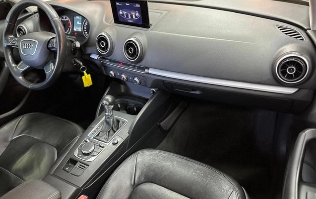 imagem-https://www.socarrao.com.br/sc-vehicle-images-prod/3237022/1788377004912-8381869_7_B_6950f07ab6.jpeg
