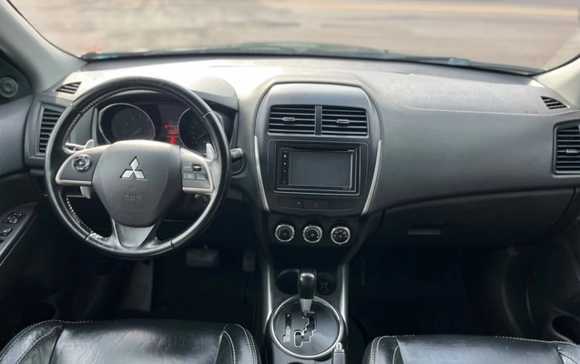 imagem-https://www.socarrao.com.br/sc-vehicle-images-prod/3237102/1786735385394-vehicle_image_1786735325_f6b01a3fe1c4409c4c912008fd271874.jpeg
