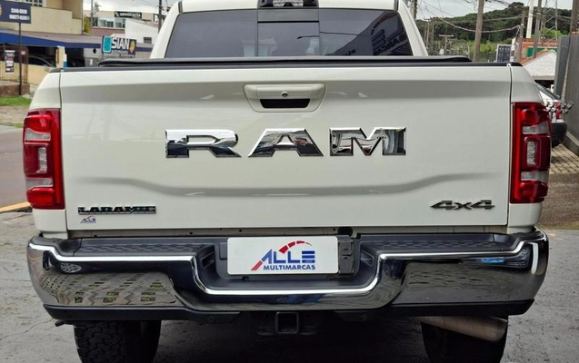 imagem-https://www.socarrao.com.br/sc-vehicle-images-prod/3237108/1790176112334-8367951_4_B_9aa35c24be.jpeg