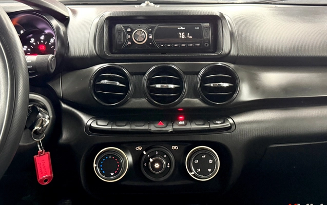 imagem-https://www.socarrao.com.br/sc-vehicle-images-prod/3237217/1786741676115-003_7f51a0b04351a0320926a97766ce893e.png