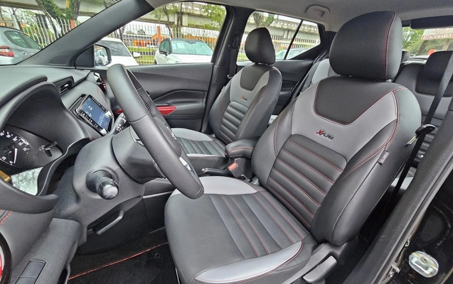 imagem-https://www.socarrao.com.br/sc-vehicle-images-prod/3237350/1789240255095-OJfbdvznc2Kec3XBs0wkZgZWQAvgNWrw.jpg