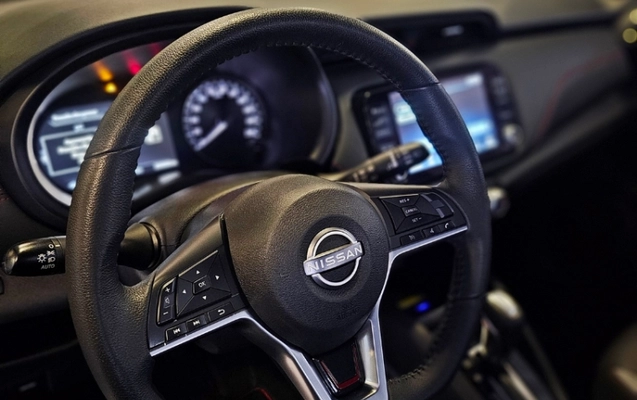 imagem-https://www.socarrao.com.br/sc-vehicle-images-prod/3237350/1789240255100-t2BoLrV9uTW9yeAdpORET6jI372XPIcW.jpg