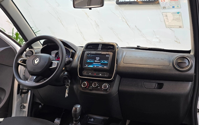 imagem-https://www.socarrao.com.br/sc-vehicle-images-prod/3237369/1786736020065-Ny5qcGc.jpg