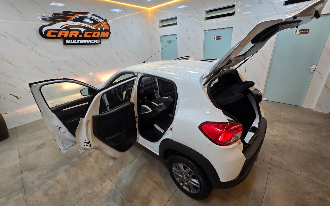 imagem-https://www.socarrao.com.br/sc-vehicle-images-prod/3237369/1786736020994-MTMuanBn.jpg