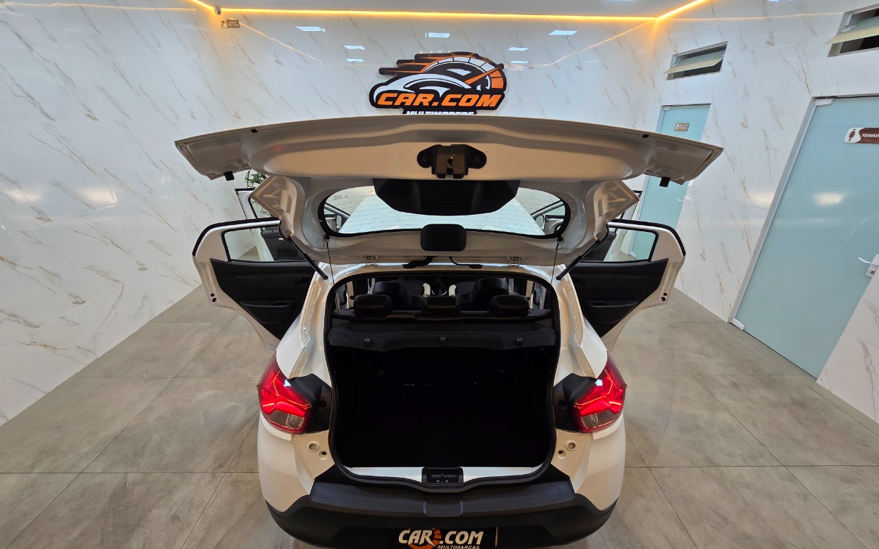 imagem-https://www.socarrao.com.br/sc-vehicle-images-prod/3237369/1786736021162-MTQuanBn.jpg