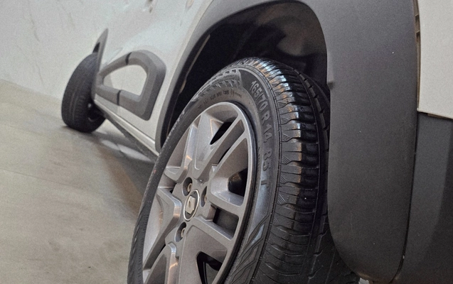 imagem-https://www.socarrao.com.br/sc-vehicle-images-prod/3237369/1786736021405-MTYuanBn.jpg