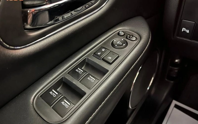 imagem-https://www.socarrao.com.br/sc-vehicle-images-prod/3237391/1789147453353-8381565_1_B_18c719c623.jpeg
