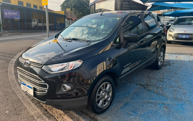 imagem-https://www.socarrao.com.br/sc-vehicle-images-prod/3237479/1788468938324-a8bc7b03-26c7-4458-8b71-29038d80007c.jpg