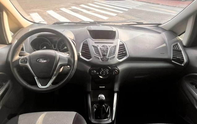 imagem-https://www.socarrao.com.br/sc-vehicle-images-prod/3237479/1788468938334-898e970f-3ce5-4946-8466-2d57154d1a0d.jpg