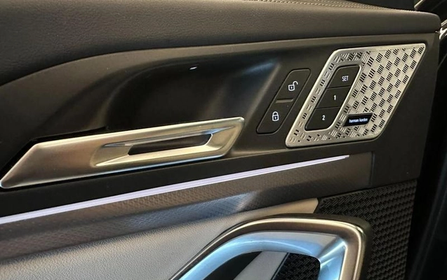 imagem-https://www.socarrao.com.br/sc-vehicle-images-prod/3237855/1788898607847-8379617_11_B_d2f346b761.jpeg