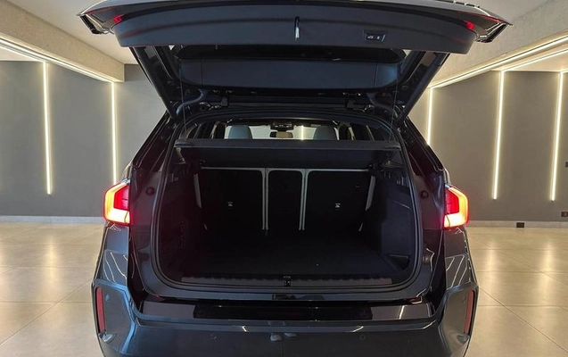 imagem-https://www.socarrao.com.br/sc-vehicle-images-prod/3237855/1788898607859-8379617_11_B_1c67e30ec0.jpeg