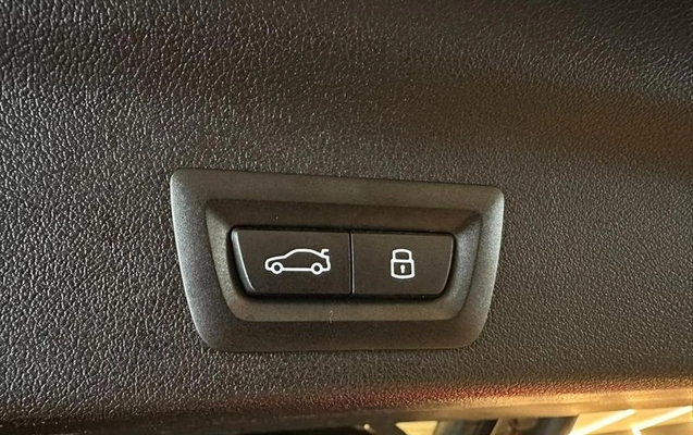 imagem-https://www.socarrao.com.br/sc-vehicle-images-prod/3237855/1788898607861-8379617_16_B_aff75f8d58.jpeg