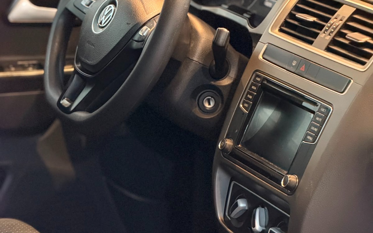 imagem-https://www.socarrao.com.br/sc-vehicle-images-prod/3238128/1786737727447-V2hhdHNBcHAgSW1hZ2UgMjAyNi0wOC0xNCBhdCAxNC41MS4wNCAoMikuanBlZw.jpeg