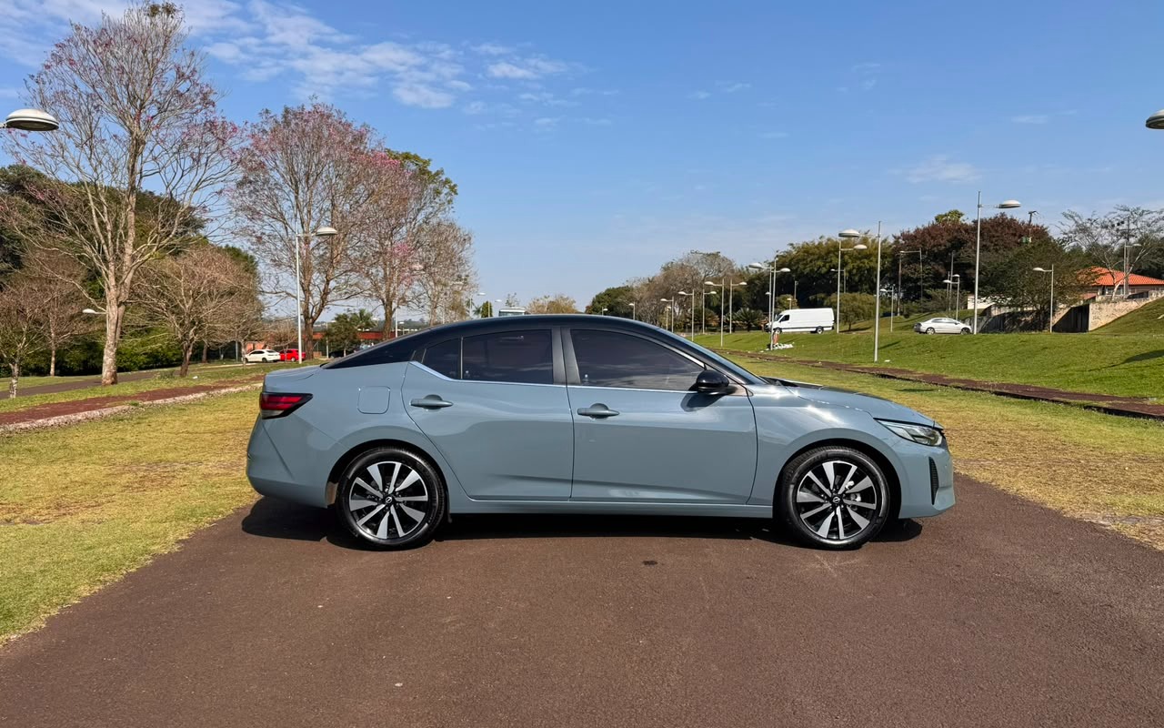 imagem-https://www.socarrao.com.br/sc-vehicle-images-prod/3238140/1786737864536-V2hhdHNBcHAgSW1hZ2UgMjAyNi0wOC0xNCBhdCAxNi4wMC4zMSAoMikuanBlZw.jpeg