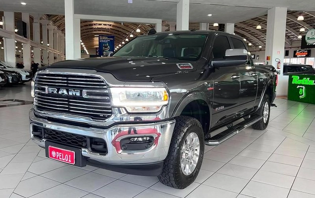 imagem-https://www.socarrao.com.br/sc-vehicle-images-prod/3238206/1786738120217-8272139_14_B_6dbb477c5e.jpeg