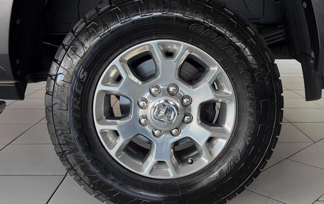 imagem-https://www.socarrao.com.br/sc-vehicle-images-prod/3238206/1786738120235-8272139_3_B_b5bd7c222b.jpeg