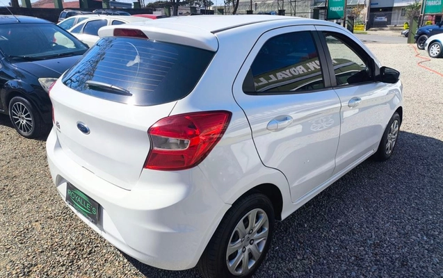 imagem-https://www.socarrao.com.br/sc-vehicle-images-prod/3238207/1787078644660-SU1HXzIwMjYwODE4XzEzNTQwMSAoQ29weSkuanBn.jpg
