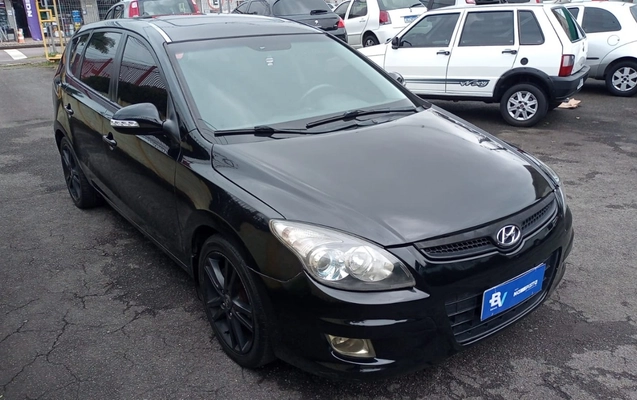 imagem-https://www.socarrao.com.br/sc-vehicle-images-prod/3238225/1786738199262-ZTRhYmVkOGYtNjdkMi00YjUzLTljNjAtYzc2NGIwMGQyYWMwLmpwZw.jpg
