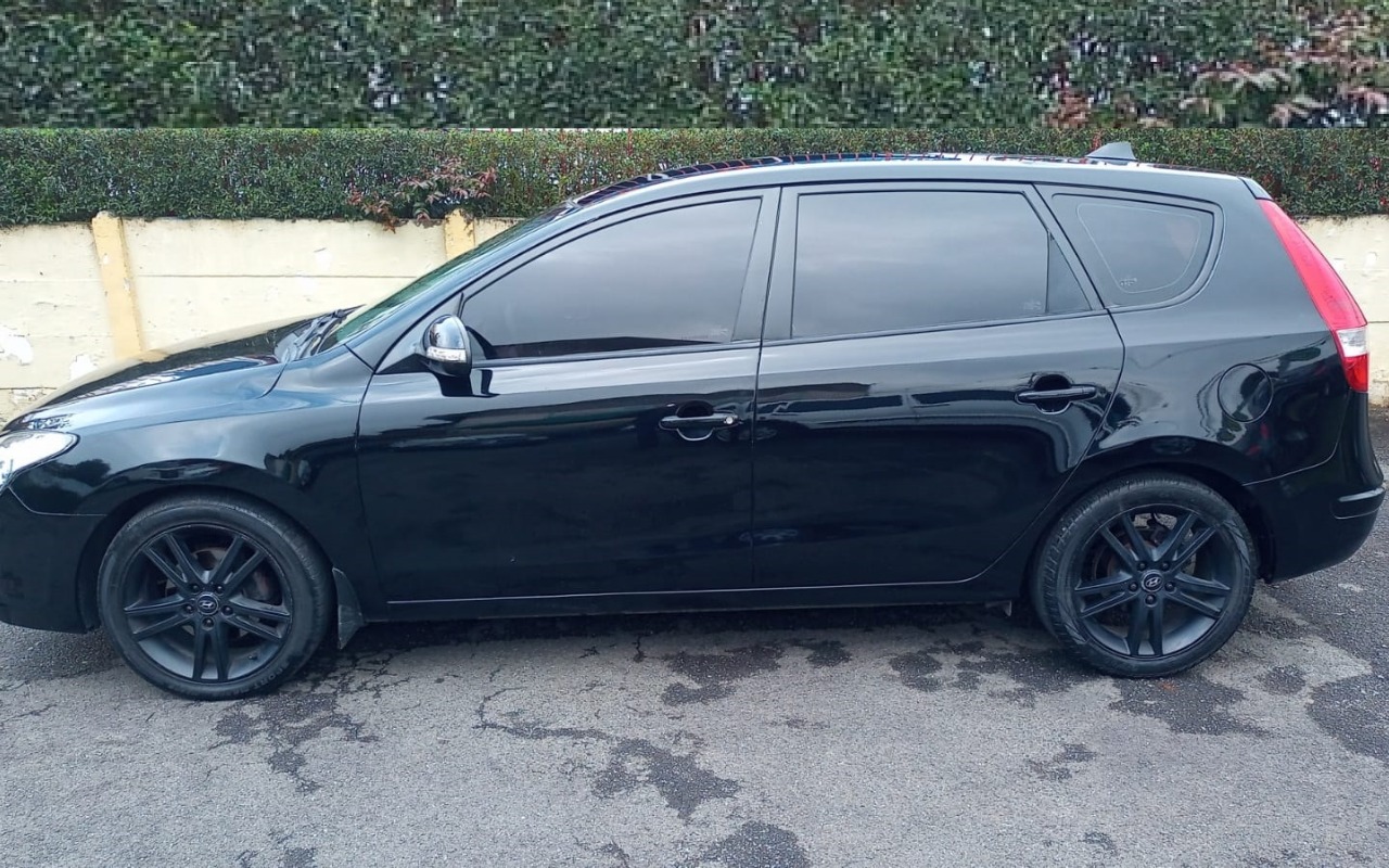 imagem-https://www.socarrao.com.br/sc-vehicle-images-prod/3238225/1786738199399-M2E5MGZiZDQtYTYxYi00MWI2LTljYzQtZmI0YmY1NzdmNjg4LmpwZw.jpg