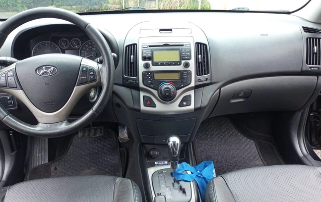 imagem-https://www.socarrao.com.br/sc-vehicle-images-prod/3238225/1786738199978-NWYwOTVmY2QtN2Y0Yi00ZWMyLThmYjMtMzc2YjRiMDY3MzRiLmpwZw.jpg