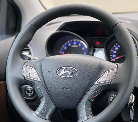 imagem-https://www.socarrao.com.br/sc-vehicle-images-prod/3238415/1786738555153-8381321_0_B_52db360639.jpeg