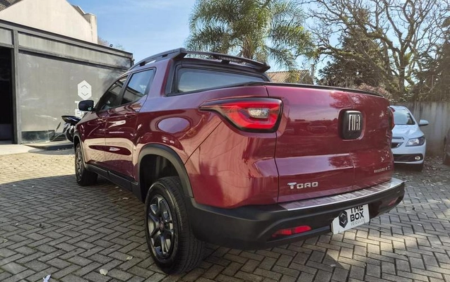 imagem-https://www.socarrao.com.br/sc-vehicle-images-prod/3238453/1789135898271-8382099_5_B_ac936995c0.jpeg
