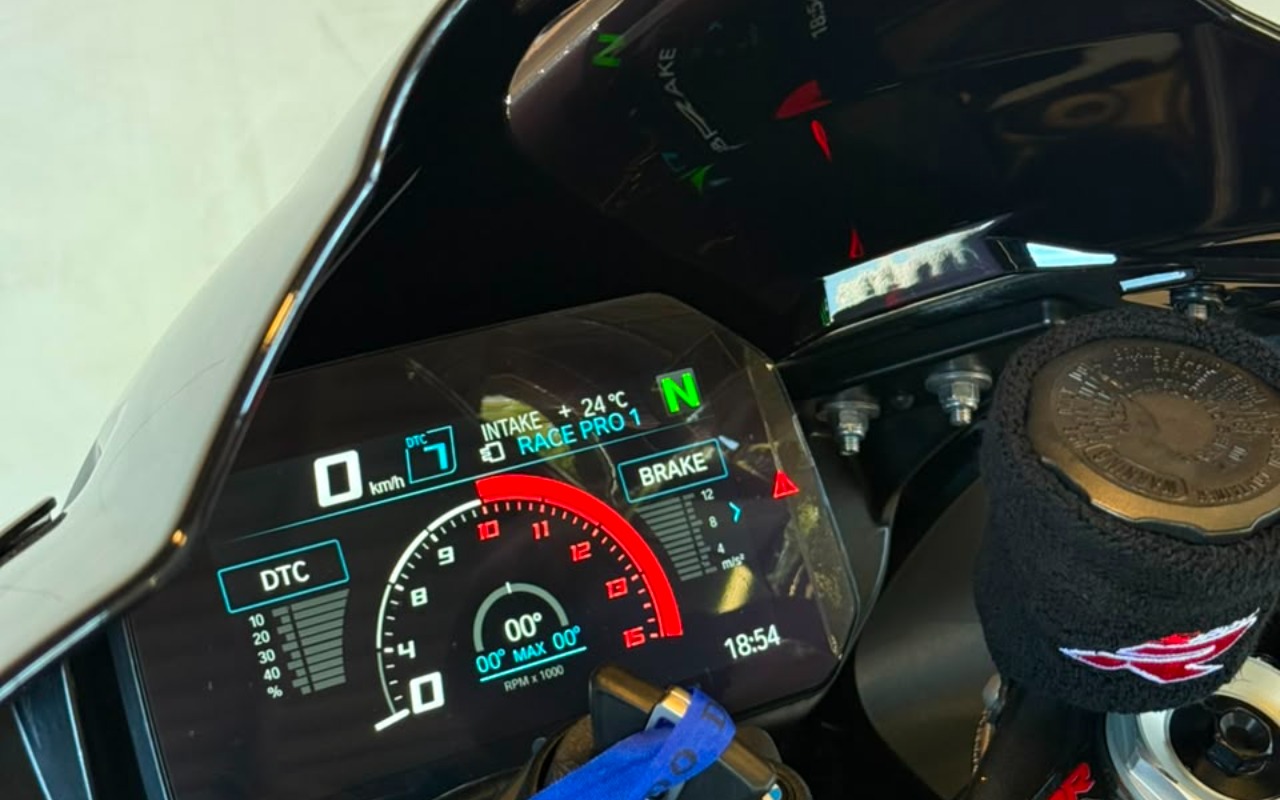 imagem-https://www.socarrao.com.br/sc-vehicle-images-prod/3238523/1786739003167-V2hhdHNBcHAgSW1hZ2UgMjAyNi0wOC0xNCBhdCAxNy4yMS4xNC5qcGVn.jpeg