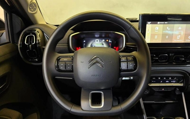 imagem-https://www.socarrao.com.br/sc-vehicle-images-prod/3238527/1789062863981-8382374_10_B_7bf6234ea9.jpeg