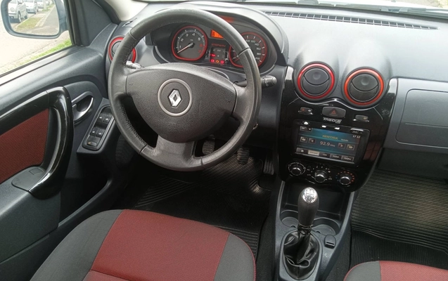 imagem-https://www.socarrao.com.br/sc-vehicle-images-prod/3238884/1786739571731-NzczOTgxODM1XzE1NjUwNzAxNzU0MTQ1MDVfMjg0NjgxMjk1OTI3MzUxNTgxX24uanBn.jpg