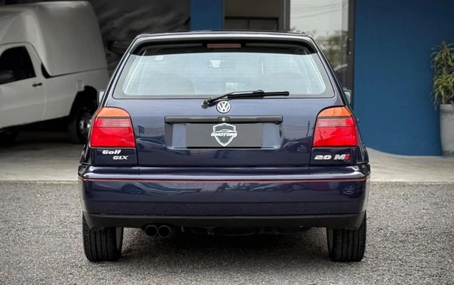imagem-https://www.socarrao.com.br/sc-vehicle-images-prod/3238986/1786975813776-8382492_10_B_2b43e0803a.jpeg