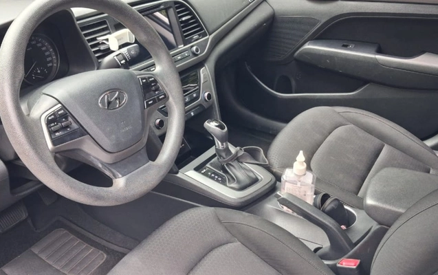 imagem-https://www.socarrao.com.br/sc-vehicle-images-prod/3239000/1786740740490-V2hhdHNBcHAgSW1hZ2UgMjAyNi0wOC0xNCBhdCAxMS4wOC40OC5qcGVn.jpeg