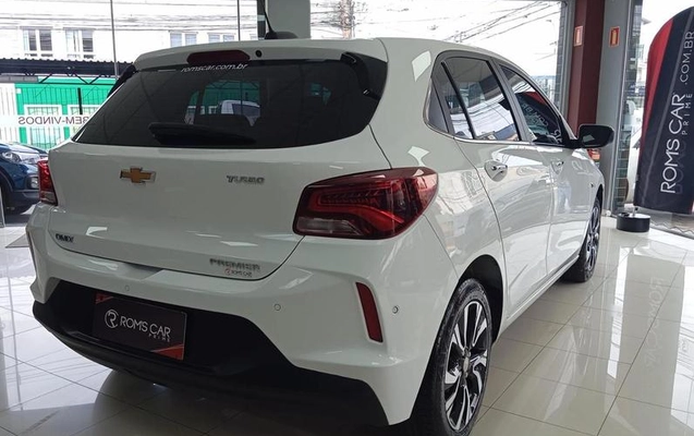 imagem-https://www.socarrao.com.br/sc-vehicle-images-prod/3239003/1789391145629-8317846_3_B_435578ca06.jpeg