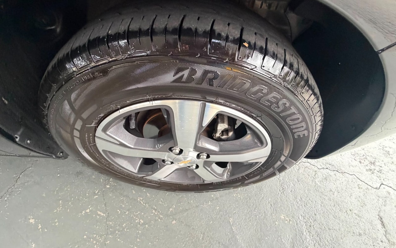 imagem-https://www.socarrao.com.br/sc-vehicle-images-prod/3239039/1786740094864-MjIuanBlZw.jpeg