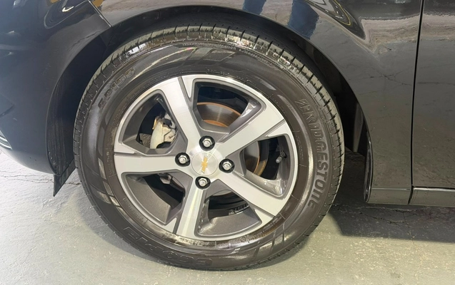 imagem-https://www.socarrao.com.br/sc-vehicle-images-prod/3239039/1786740095074-MjMuanBlZw.jpeg