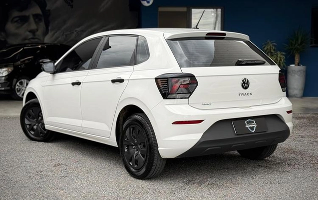imagem-https://www.socarrao.com.br/sc-vehicle-images-prod/3239180/1789476497318-8382561_13_B_acaf4acde8.jpeg