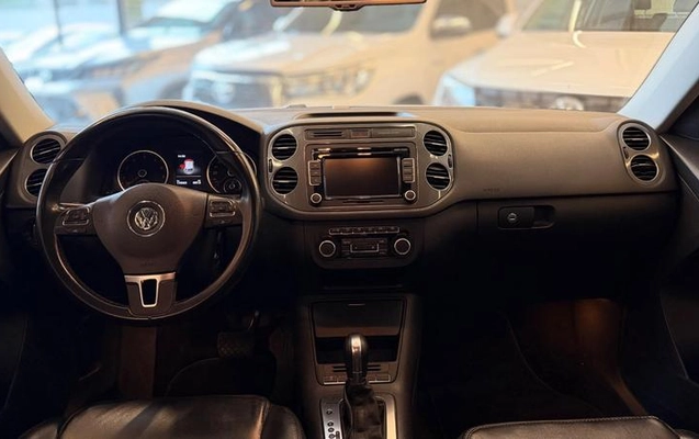 imagem-https://www.socarrao.com.br/sc-vehicle-images-prod/3239317/1787841031821-8379276_6_B_632e5a2511.jpeg