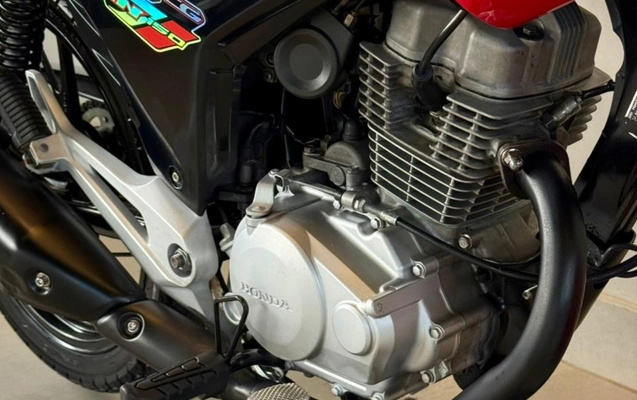 imagem-https://www.socarrao.com.br/sc-vehicle-images-prod/3239471/1786740993390-V2hhdHNBcHAgSW1hZ2UgMjAyNi0wOC0xNCBhdCAxNy41My40NiAoMikuanBlZw.jpeg